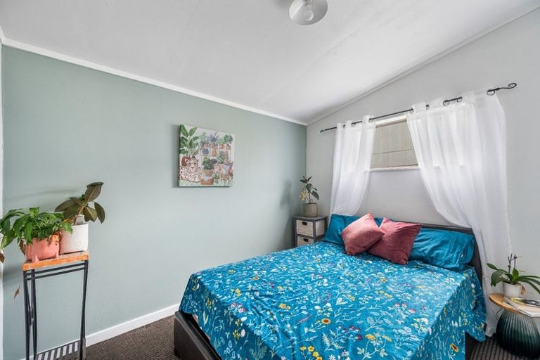 Photo of property in 49 Faraday Street, Hospital Hill, Napier, 4110