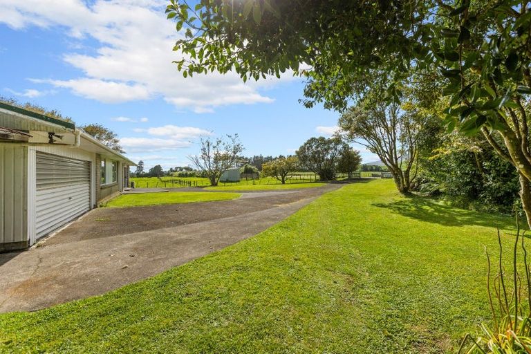Photo of property in 2133 Wiremu Road, Newall, New Plymouth, 4381