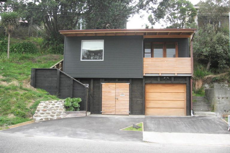 Photo of property in 25 Tennis Court Road, Raumati South, Paraparaumu, 5032