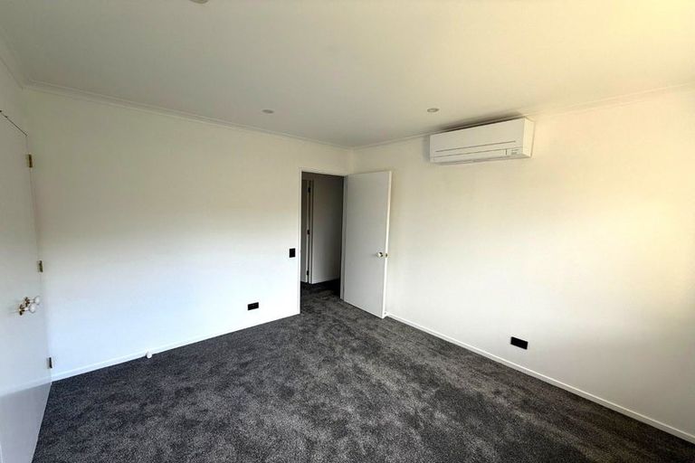 Photo of property in 7 Montilla Place, Manurewa, Auckland, 2102