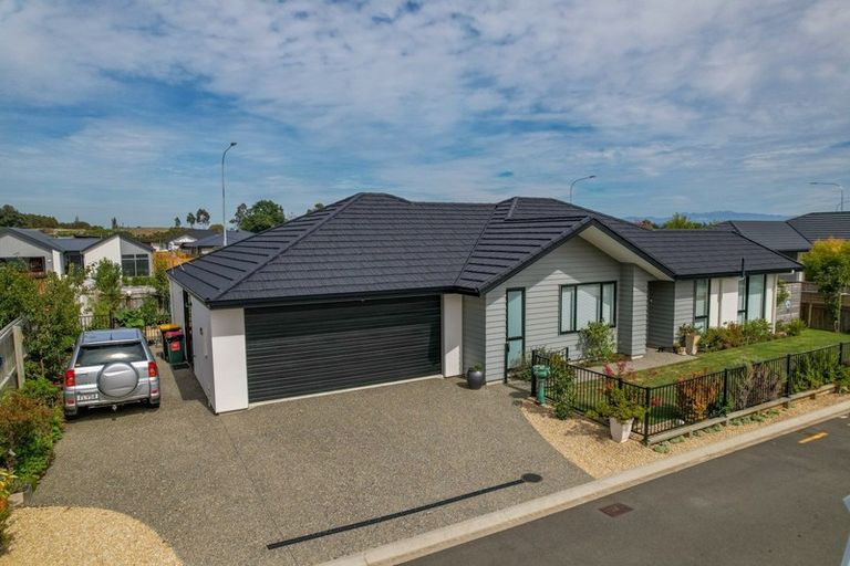 Photo of property in 13 Mellifera Place, Richmond, 7020