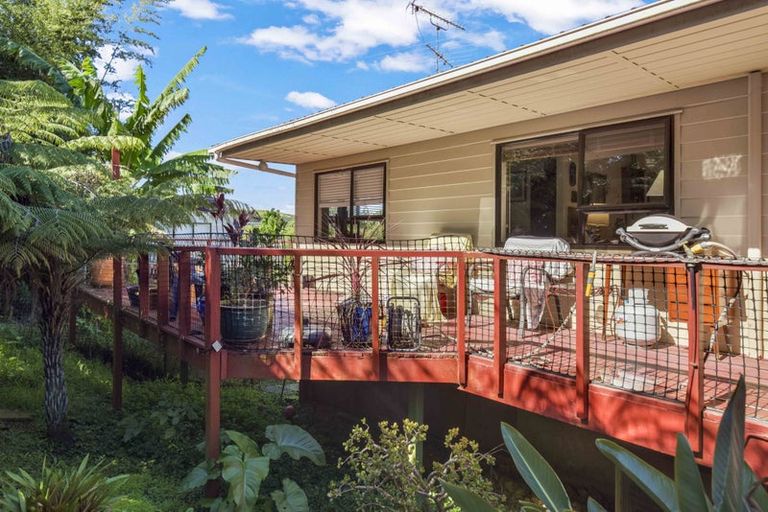 Photo of property in 1/24 Everard Avenue, Army Bay, Whangaparaoa, 0930