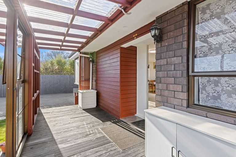 Photo of property in 2/33 Tower Street, Hornby, Christchurch, 8042
