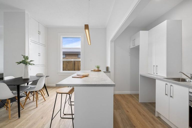 Photo of property in 172 Shaw Avenue, New Brighton, Christchurch, 8083