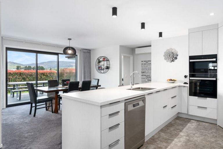 Photo of property in 8 Marjorie Lane, Mosgiel, 9024