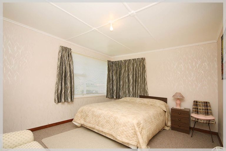 Photo of property in 37 Futter Street, Foxton, 4814