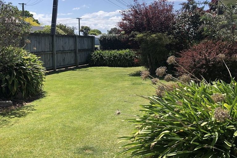 Photo of property in 20 Woodville Street, Leeston, 7632