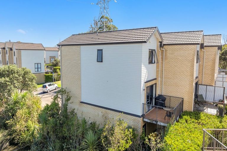 Photo of property in St Claire Village, 80/172 Mcleod Road, Te Atatu South, Auckland, 0610