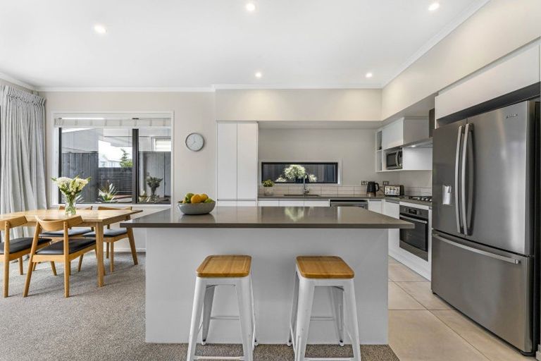 Photo of property in 10 Walter Merton Road, Hobsonville, Auckland, 0616