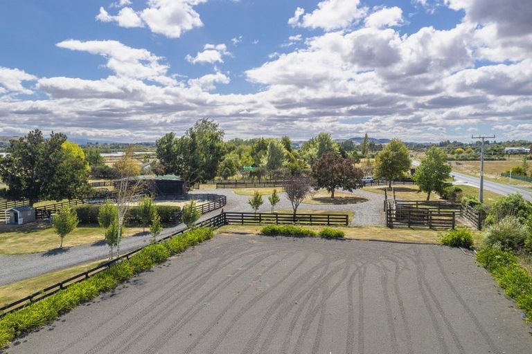 Photo of property in 1 Chamberry Drive, Waipukurau, 4282