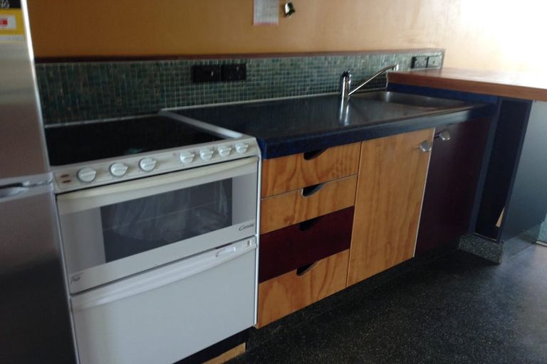 Photo of property in Qba Apartments, 2j/51 Webb Street, Mount Cook, Wellington, 6011