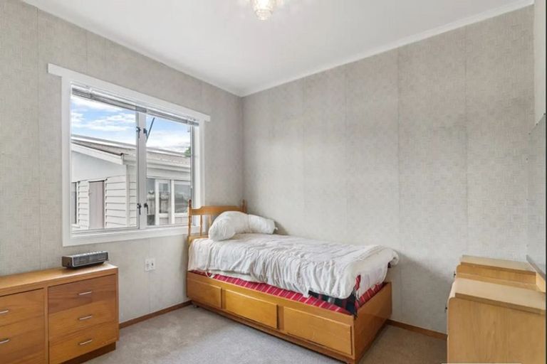 Photo of property in 16 Hooks Road, Manurewa, Auckland, 2102