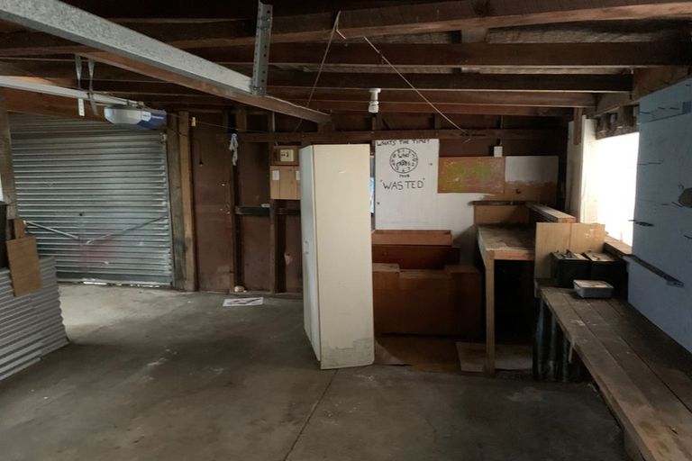 Photo of property in 5 Russell Street, Westport, 7825