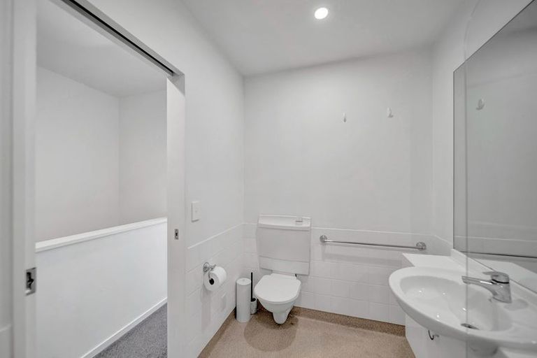Photo of property in Goldridge Apartments, 21/43 Goldridge Way, Queenstown, 9300