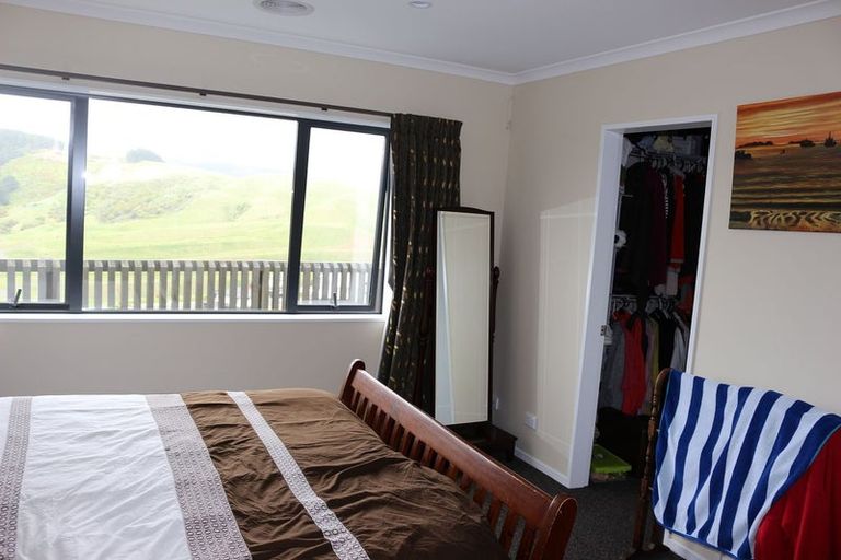 Photo of property in 10 Bickerton Rise, Churton Park, Wellington, 6037