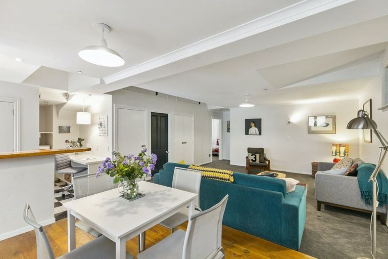 Photo of property in 241/21 Left Bank, Te Aro, Wellington, 6011