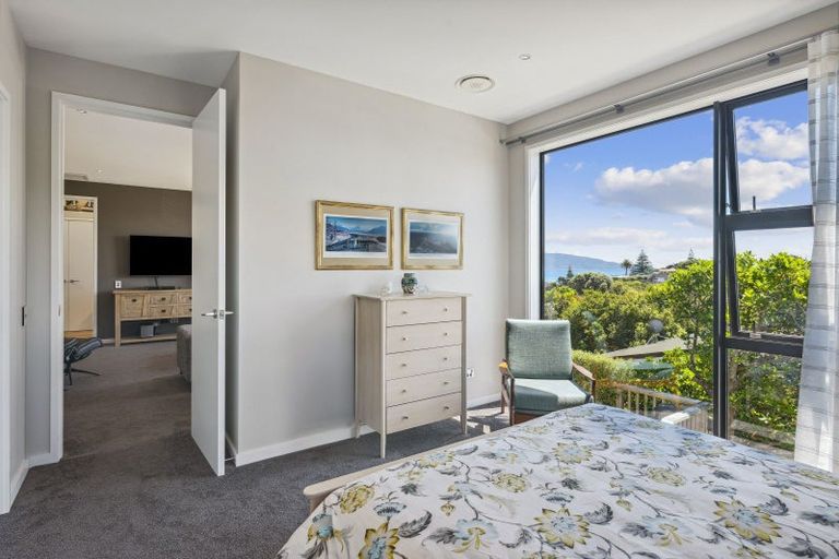 Photo of property in 15 Karekare Road, Raumati South, Paraparaumu, 5032