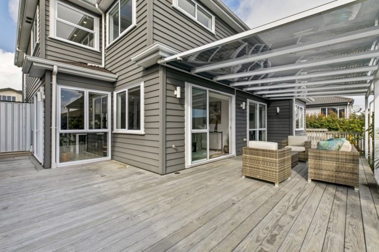 Photo of property in 128a Jeffs Road, Flat Bush, Auckland, 2016