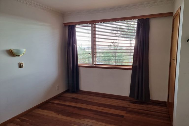 Photo of property in 10 Mona Avenue, Mangere Bridge, Auckland, 2022