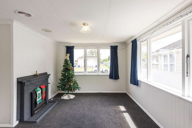 Photo of property in 22 Seddon Street, Feilding, 4702