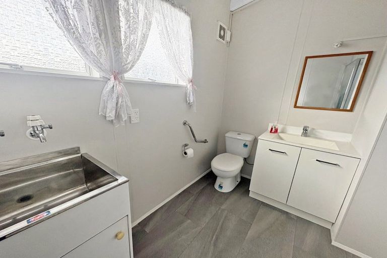 Photo of property in 67 Koputara Road, Himatangi Beach, Foxton, 4891
