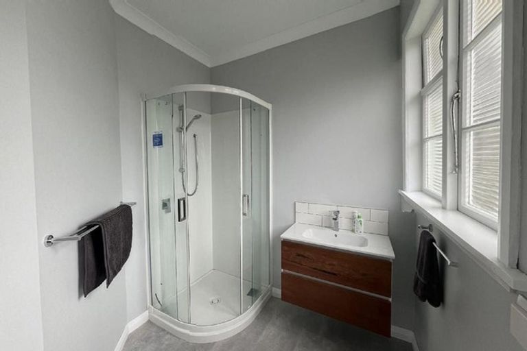 Photo of property in 168 Bartholomew Road, Levin, 5510