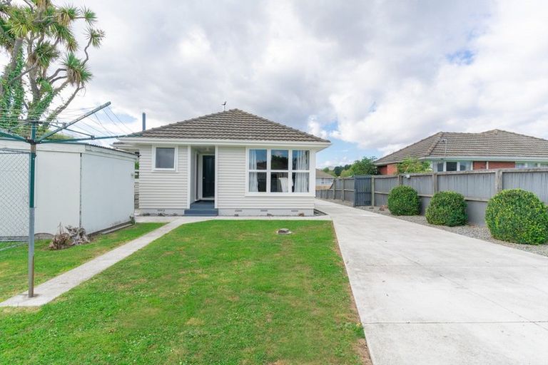 Photo of property in 15 O'leary Street, Hoon Hay, Christchurch, 8025