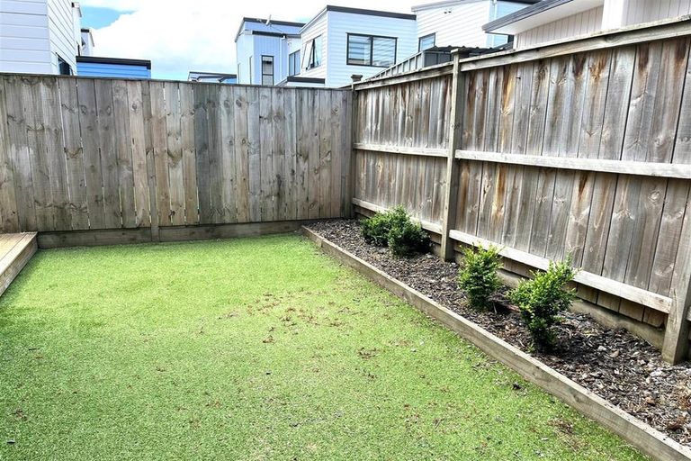 Photo of property in 36 Minhas Road, Papakura, 2110