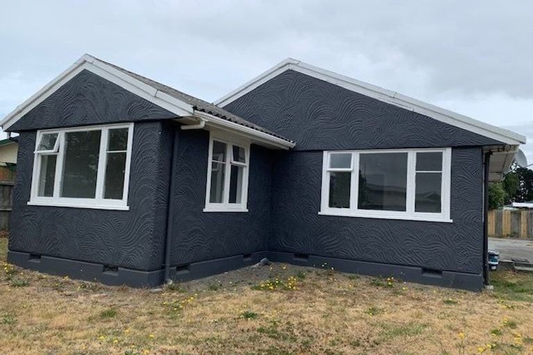 Photo of property in 15 Coulter Street, Linwood, Christchurch, 8062