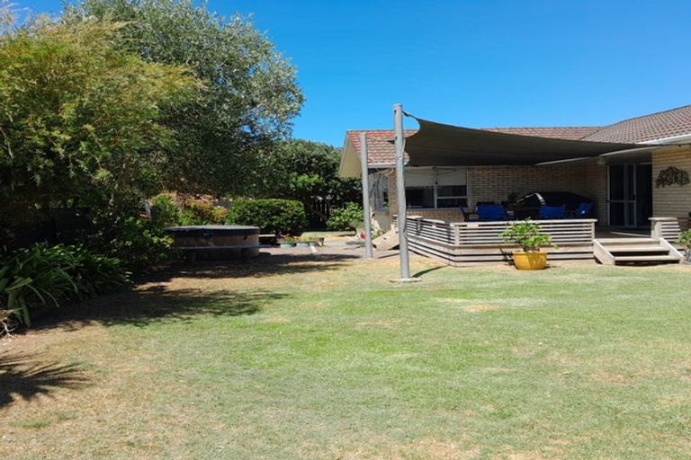 Photo of property in 2 Wahanui Walk, Ruakaka, 0116