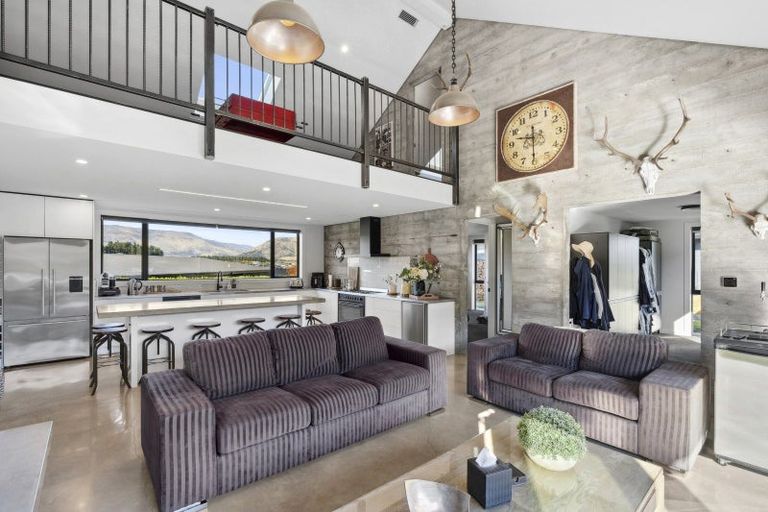 Photo of property in 5 Mills Road, Wanaka, 9305