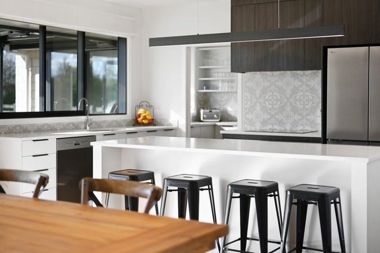 Photo of property in 21 Delta Way, Te Kowhai, Hamilton, 3288