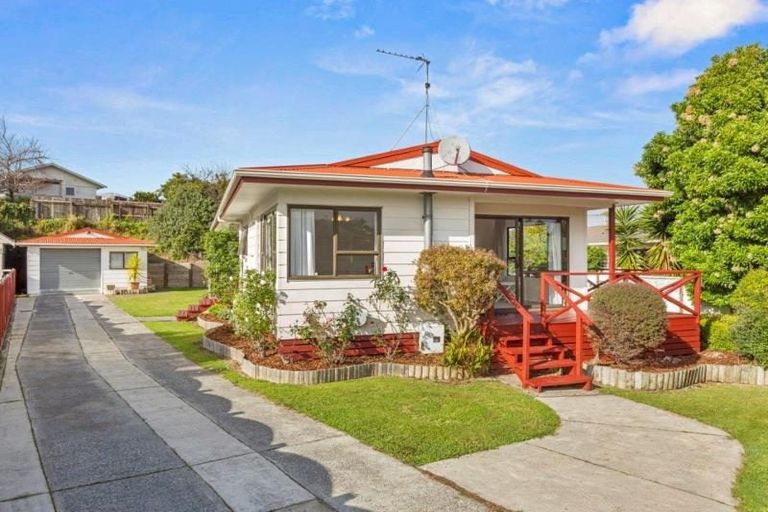 Photo of property in 207 Grandview Road, Nawton, Hamilton, 3200