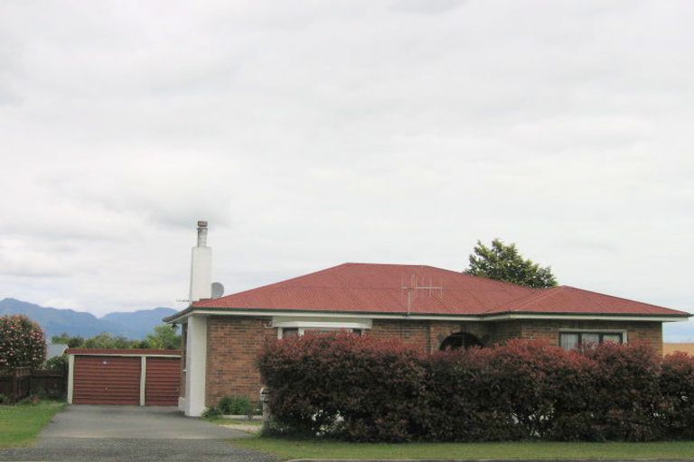 Photo of property in 19 Waihou Road, Te Aroha, 3320