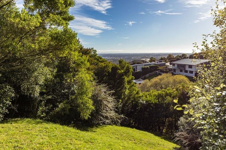 Photo of property in 137 Kidson Terrace, Cashmere, Christchurch, 8022