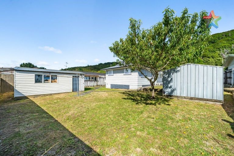 Photo of property in 38 Mcgowan Road, Wainuiomata, Lower Hutt, 5014