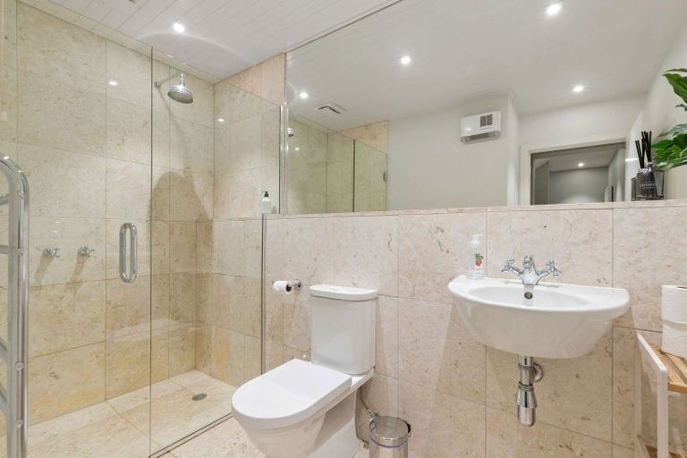 Photo of property in The Woods, 12u 5 Dublin Street, Queenstown, 9300