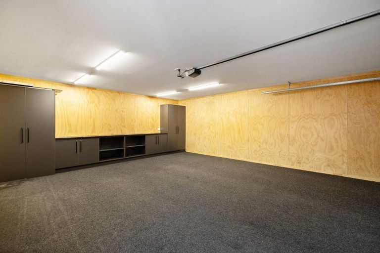 Photo of property in 1 Wanderer Lane, Jacks Point, Queenstown, 9371