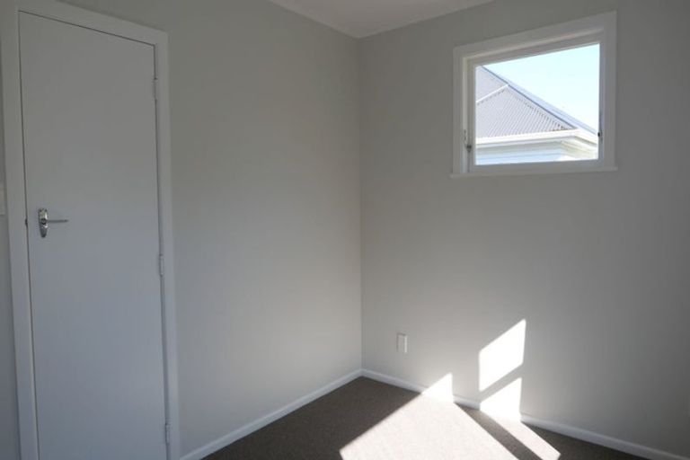 Photo of property in 132 Broderick Road, Johnsonville, Wellington, 6037