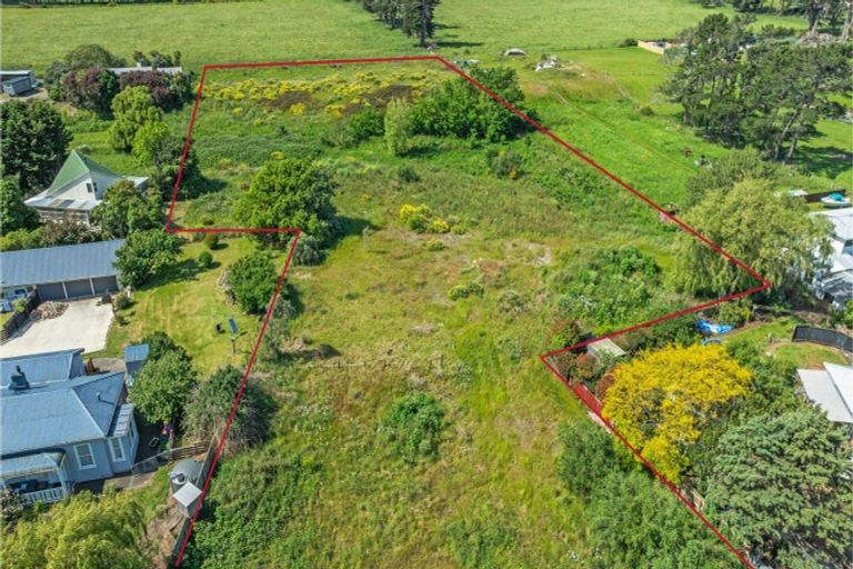 Photo of property in 27b Norbiton Road, Foxton, 4814