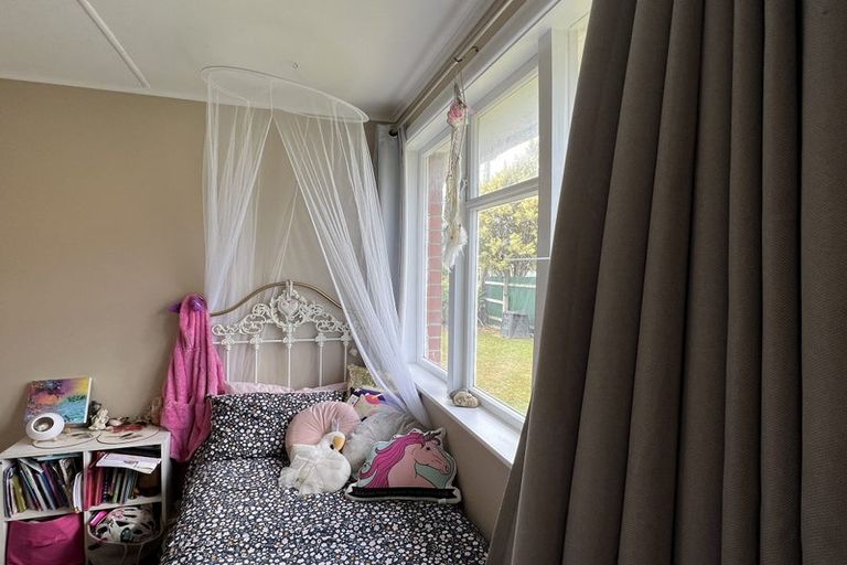 Photo of property in 1 Mchardie Street, Trentham, Upper Hutt, 5018