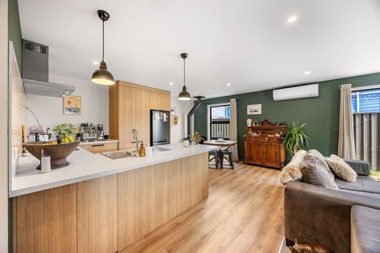 Photo of property in 5 Riley Street, Lake Hawea, 9382
