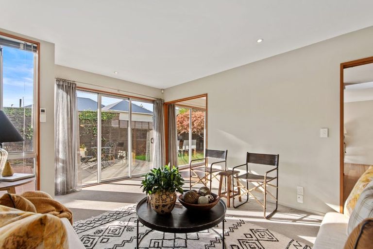 Photo of property in 17 Brockworth Place, Riccarton, Christchurch, 8011
