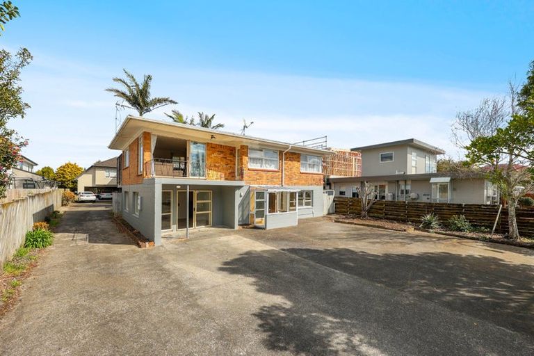 Photo of property in 77 Macleans Road, Bucklands Beach, Auckland, 2014