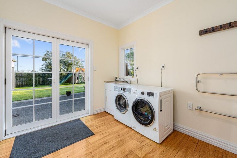 Photo of property in 39 Dittmer Drive, Awapuni, Palmerston North, 4412