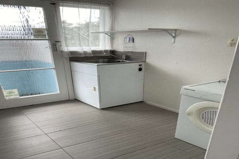 Photo of property in 70 Angelo Avenue, Howick, Auckland, 2014