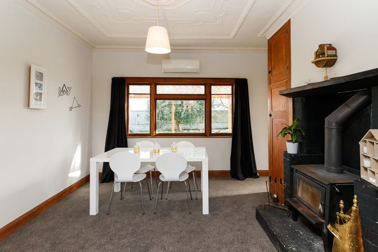Photo of property in 22 Clausen Street, Takaro, Palmerston North, 4412