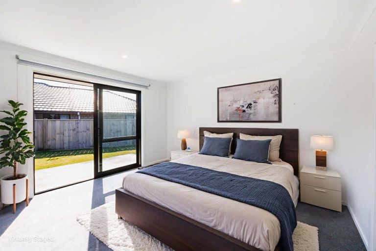 Photo of property in 26 Sardinia Grove, Fitzherbert, Palmerston North, 4410