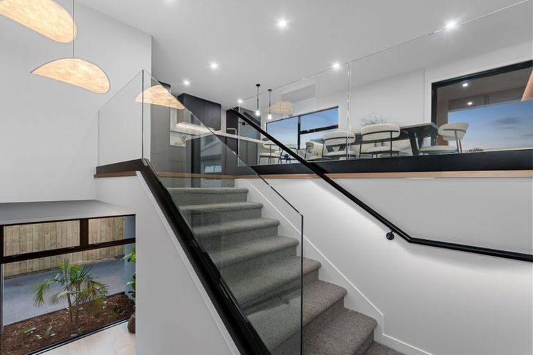 Photo of property in 58a Hinewa Road, Otumoetai, Tauranga, 3110