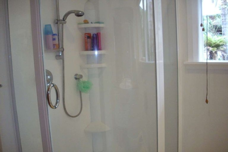 Photo of property in 295 Don Buck Road, Massey, Auckland, 0614